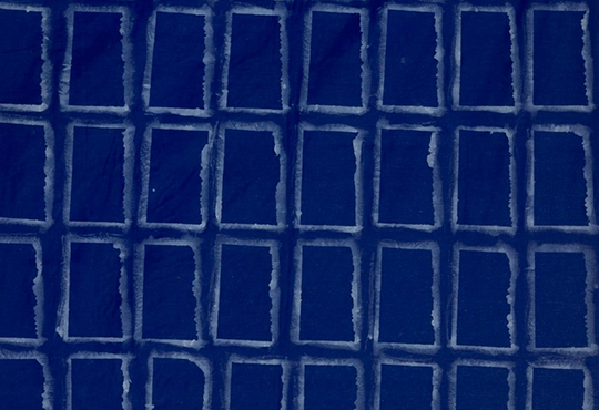 Gérard Duchêne, 1976, Pages, Le Capital, pochoirs sur toile bleue